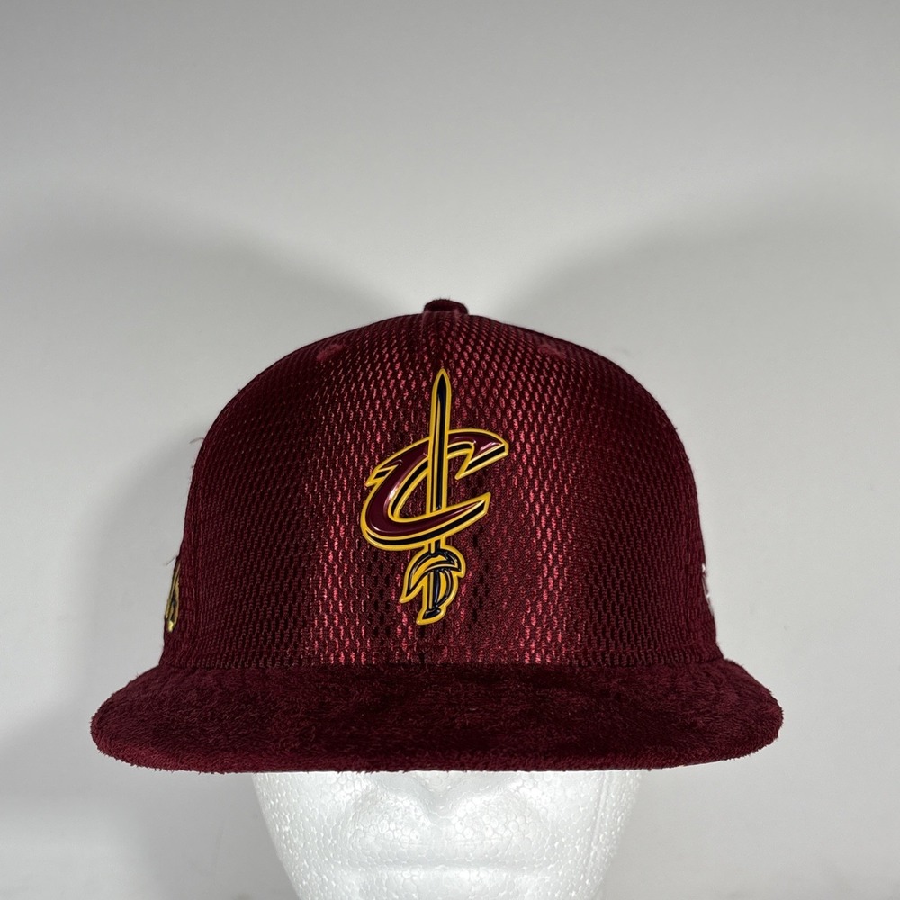 New Era 9FIFTY Cleveland‎ Cavaliers On Court Collection NBA Snapback Hat